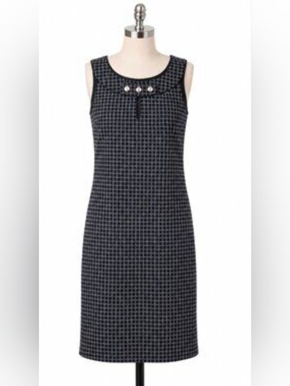 Ann Taylor Sleeveless Black Patterned Shift Dress Embellished Neckline Size 0